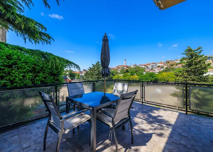 Regan 아파트 크리크베니카