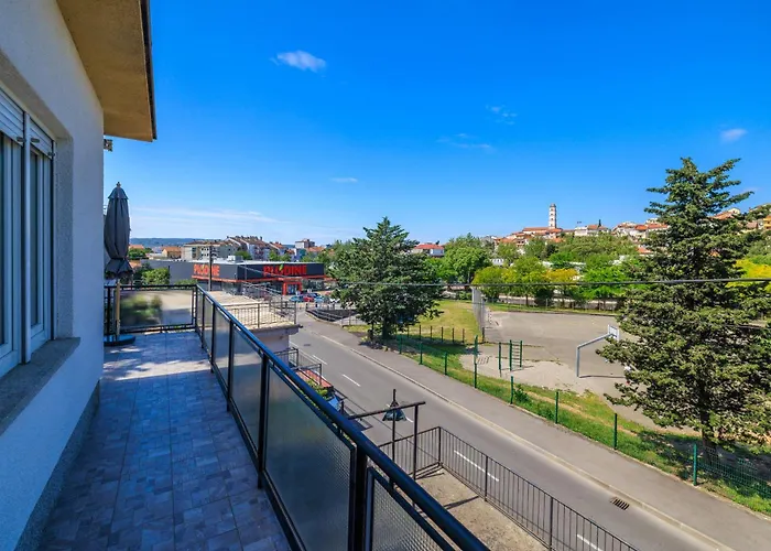 아파트 Regan 크리크베니카